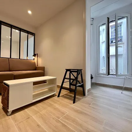 Appartement Lumineux 2 Pièces, Cœur De Saint-jean-de-luz, Proche Et Commerces, Avec Wifi - Fr-1-239-1002