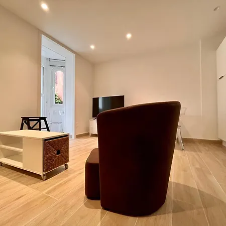 Lumineux 2 Pieces, Coeur De Saint-jean-de-luz, Proche Et Commerces, Avec Wifi - Fr-1-239-1002 Apartment *